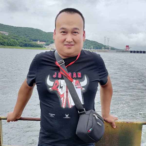 吉林33岁单身帅哥真诚找对象-潜江相亲网