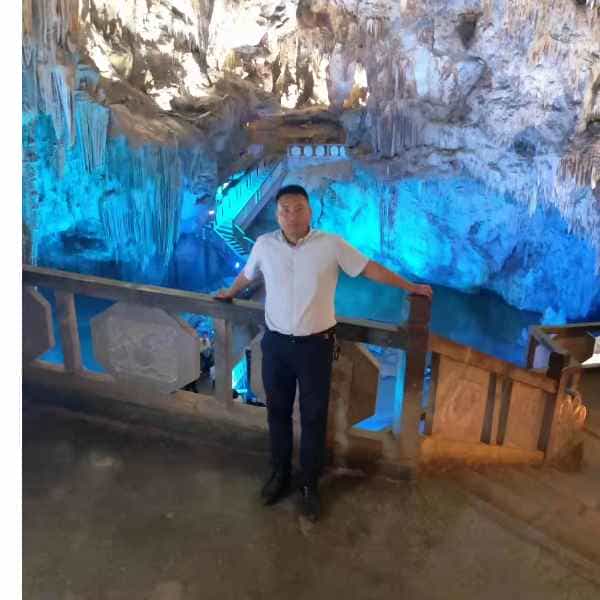 35岁岁云南单身帅哥 - 潜江吉缘网