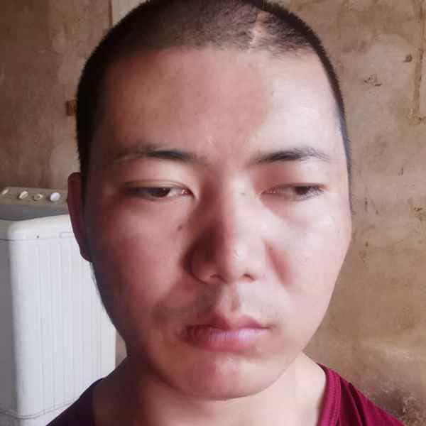 35岁岁云南单身帅哥 - 潜江吉缘网